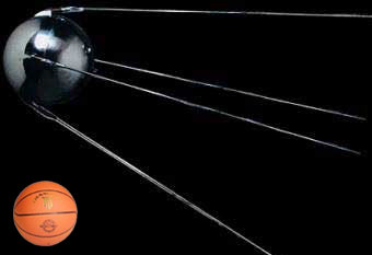 Sputnik comparado con un bal�n de baloncesto.